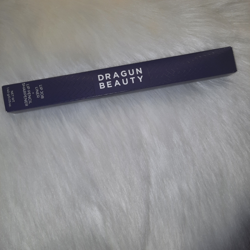 Dragun Beauty  Lip Job liner & sharpener